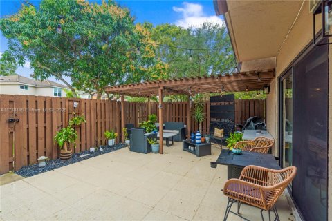Adosado en venta en Cooper City, Florida, 2 dormitorios, 117.43 m2 № 1480095 - foto 3