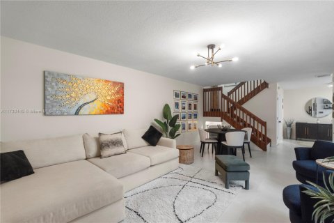 Adosado en venta en Cooper City, Florida, 2 dormitorios, 117.43 m2 № 1480095 - foto 7