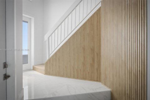 House in Miami, Florida 4 bedrooms, 187.29 sq.m. № 2043163 - photo 27