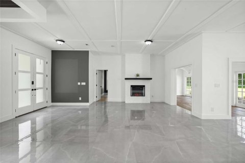 House in Dade City, Florida 3 bedrooms, 271.09 sq.m. № 1894754 - photo 19