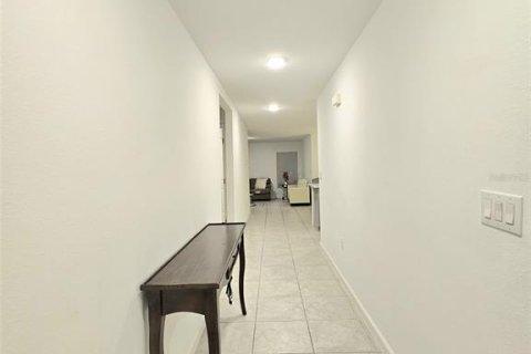 House in Haines City, Florida 4 bedrooms, 148.46 sq.m. № 1917238 - photo 3