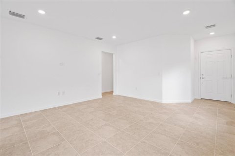 Villa ou maison à louer à Sarasota, Floride: 3 chambres, 115.66 m2 № 1841671 - photo 16