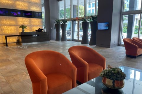 Condo in Miami, Florida, 1 bedroom  № 1859660 - photo 27