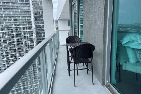 Condo in Miami, Florida, 1 bedroom  № 1859660 - photo 26