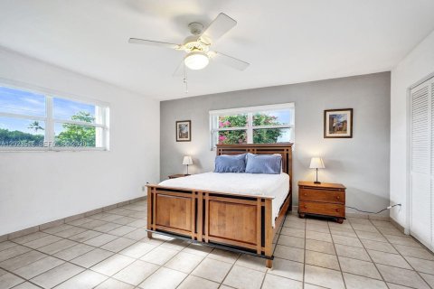 Villa ou maison à vendre à Miami, Floride: 3 chambres, 197.32 m2 № 2257192 - photo 18