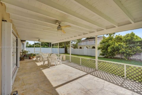 Villa ou maison à vendre à Miami, Floride: 3 chambres, 197.32 m2 № 2257192 - photo 23