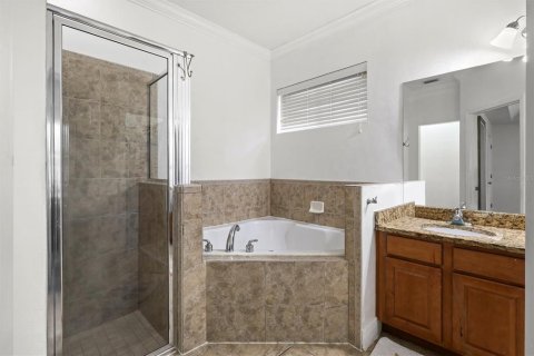 House in Gainesville, Florida 3 bedrooms, 162.58 sq.m. № 1777327 - photo 3
