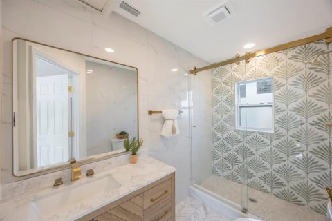 House in Saint Petersburg, Florida 2 bedrooms, 81.29 sq.m. № 1586675 - photo 18