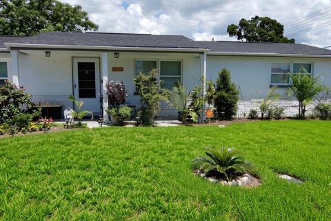Casa en New Port Richey, Florida 3 dormitorios, 140.1 m2 № 2303293