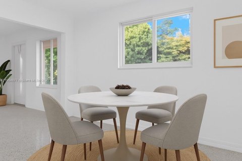 Снять в аренду виллу или дом в Майами, Флорида 2 спальни, 195.56м2, № 1963553 - фото 5