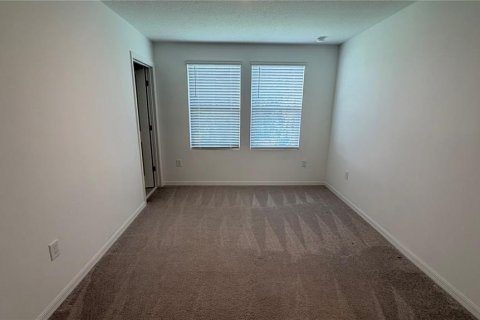 Townhouse in Poinciana, Florida 2 bedrooms, 118.45 sq.m. № 2196217 - photo 15