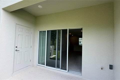 Townhouse in Poinciana, Florida 2 bedrooms, 118.45 sq.m. № 2196217 - photo 18