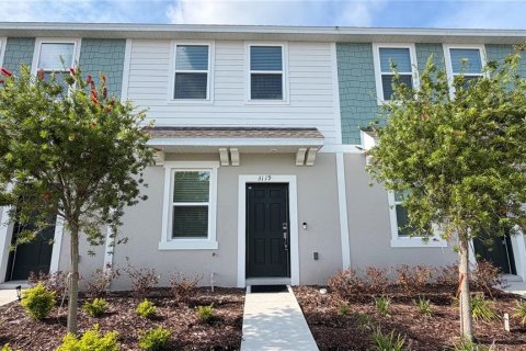 Townhouse in Poinciana, Florida 2 bedrooms, 118.45 sq.m. № 2196217
