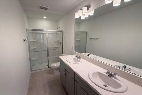 Townhouse in Poinciana, Florida 2 bedrooms, 118.45 sq.m. № 2196217 - photo 12