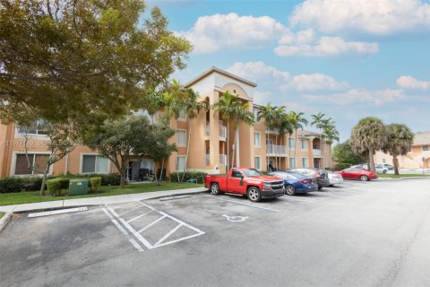 Купить кондоминиум в Дейви, Флорида 2 спальни, 109.9м2, № 2042493 - фото 22