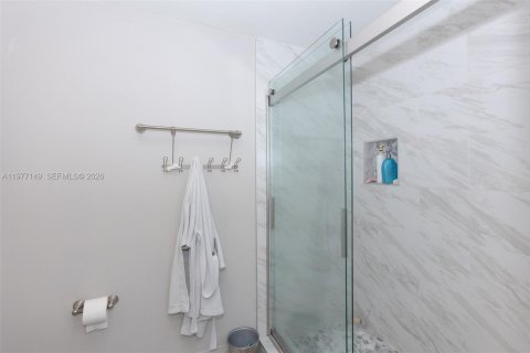 Купить кондоминиум в Дейви, Флорида 2 спальни, 109.9м2, № 2042493 - фото 18