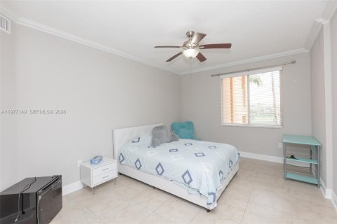 Купить кондоминиум в Дейви, Флорида 2 спальни, 109.9м2, № 2042493 - фото 10