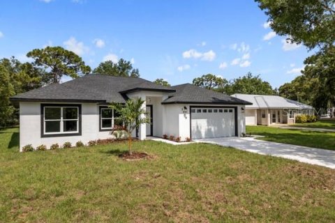 House in Sebring, Florida 3 bedrooms, 160.07 sq.m. № 1907739 - photo 8