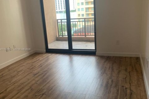 Снять в аренду кондоминиум в Форт-Лодердейл, Флорида 2 спальни, 114.08м2, № 2050720 - фото 4