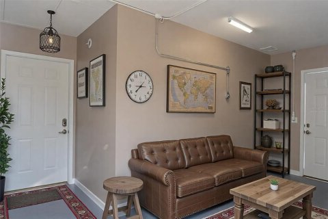 Купить виллу или дом в Делтона, Флорида 12 комнат, 186.18м2, № 1640606 - фото 16