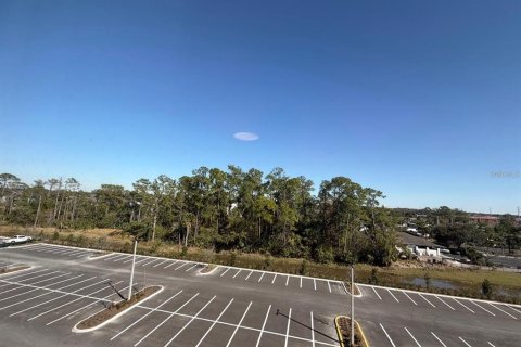 Copropriété à louer à Orlando, Floride: 2 chambres, 95.04 m2 № 2218150 - photo 12