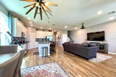 Touwnhouse à vendre à Wesley Chapel, Floride: 3 chambres, 169.08 m2 № 2306869 - photo 21