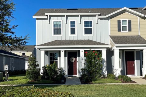 Touwnhouse à vendre à Wesley Chapel, Floride: 3 chambres, 169.08 m2 № 2306869 - photo 2