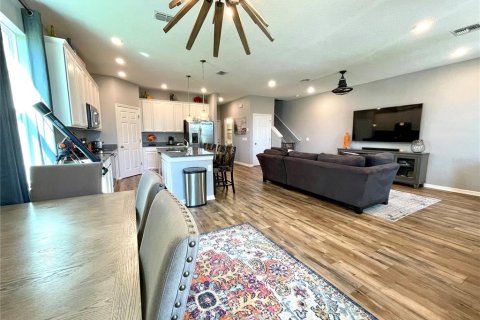 Touwnhouse à vendre à Wesley Chapel, Floride: 3 chambres, 169.08 m2 № 2306869 - photo 8