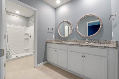 Townhouse in Howey-in-the-Hills, Florida 3 bedrooms, 163.32 sq.m. № 2101302 - photo 14