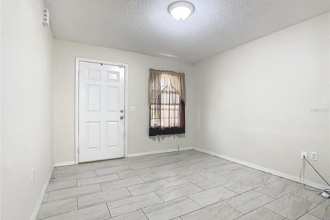 House in Winter Haven, Florida 4 bedrooms, 195.19 sq.m. № 1902851 - photo 28
