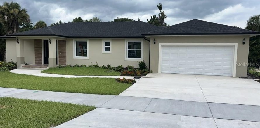 Casa en Titusville, Florida 3 dormitorios, 160.07 m2 № 2232258