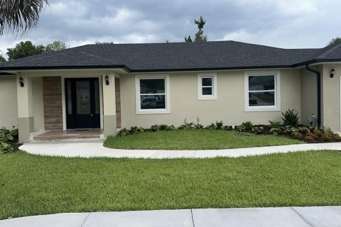 Casa en venta en Titusville, Florida, 3 dormitorios, 160.07 m2 № 2232258 - foto 2