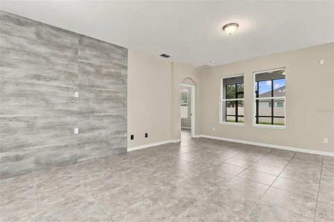 House in Orlando, Florida 4 bedrooms, 181.81 sq.m. № 2413900 - photo 10