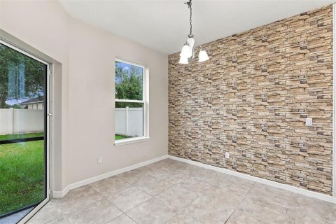 House in Orlando, Florida 4 bedrooms, 181.81 sq.m. № 2413900 - photo 20
