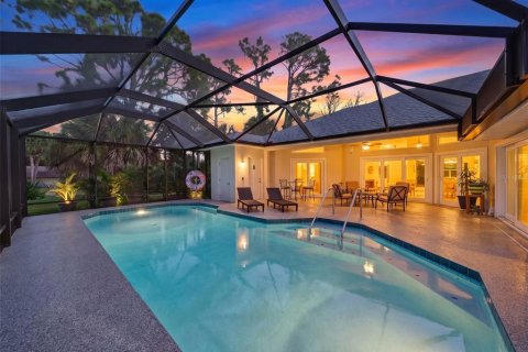 Villa ou maison à Englewood, Floride 3 chambres, 266.07 m2 № 2396523