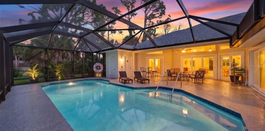 Villa ou maison à Englewood, Floride 3 chambres, 266.07 m2 № 2396523