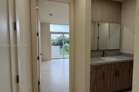 Villa ou maison à louer à Miami, Floride: 5 chambres № 2390148 - photo 28