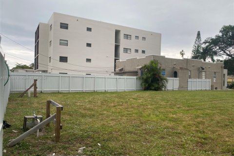 Immobilier commercial à vendre à Hollywood, Floride № 2017292 - photo 22
