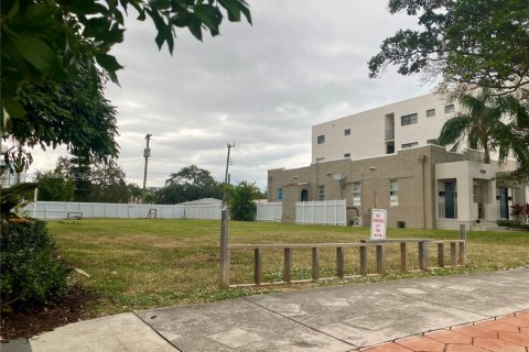 Immobilier commercial à vendre à Hollywood, Floride № 2017292 - photo 14