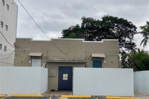 Immobilier commercial à vendre à Hollywood, Floride № 2017292 - photo 28