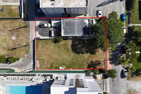 Immobilier commercial à vendre à Hollywood, Floride № 2017292 - photo 11