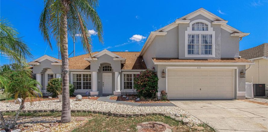 Casa en Davenport, Florida 5 dormitorios, 258.55 m2 № 1810066