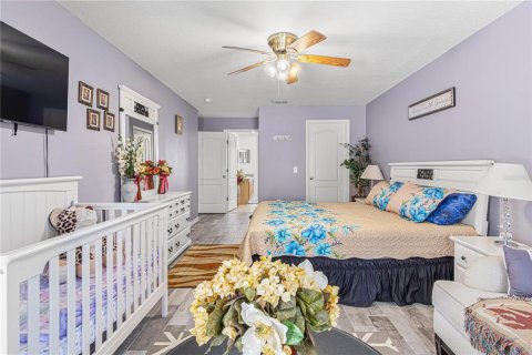 Casa en venta en Davenport, Florida, 5 dormitorios, 258.55 m2 № 1810066 - foto 24