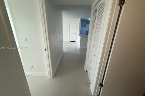 Copropriété à louer à Plantation, Floride: 2 chambres, 86.03 m2 № 1999506 - photo 12