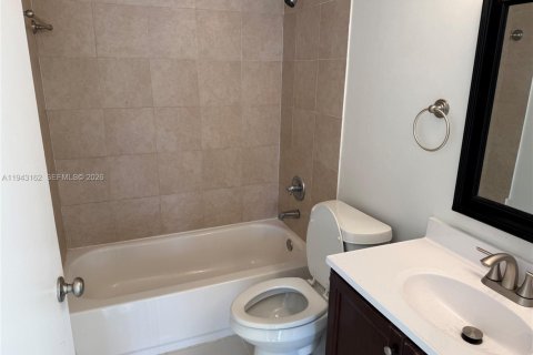 Copropriété à louer à Plantation, Floride: 2 chambres, 86.03 m2 № 1999506 - photo 15