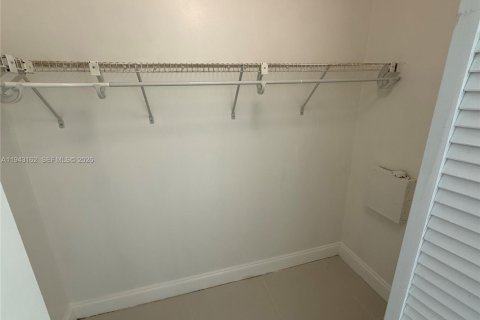 Copropriété à louer à Plantation, Floride: 2 chambres, 86.03 m2 № 1999506 - photo 21