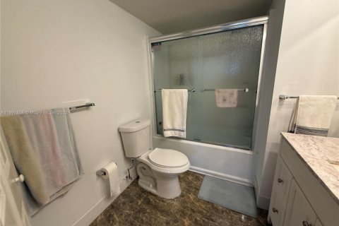 Купить кондоминиум в Авентура, Флорида 1 спальня, 82.4м2, № 2013352 - фото 18