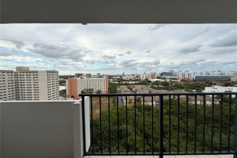 Купить кондоминиум в Авентура, Флорида 1 спальня, 82.4м2, № 2013352 - фото 25