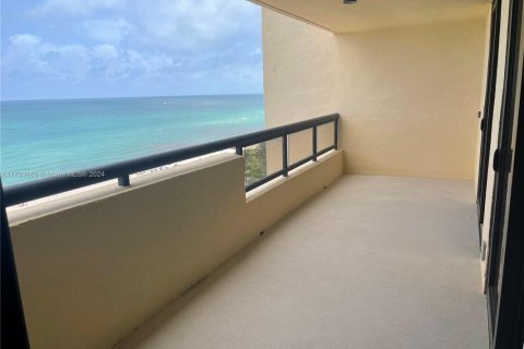 Condominio en alquiler en Miami Beach, Florida, 2 dormitorios, 96.06 m2 № 1978009 - foto 16