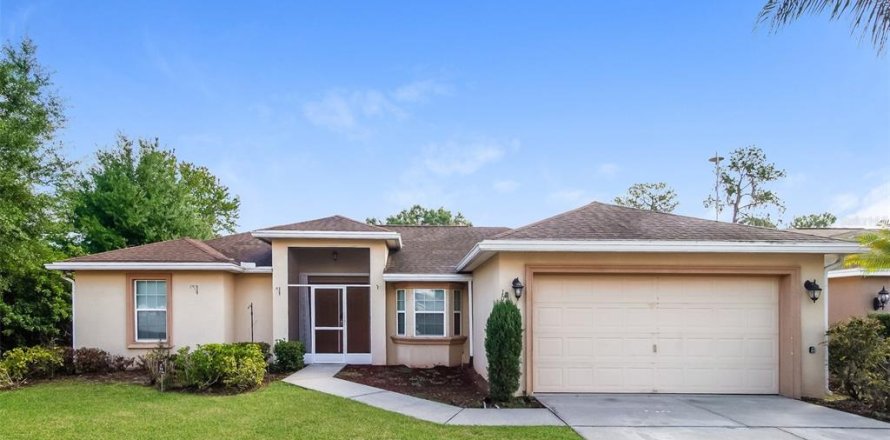 House in Winter Haven, Florida 3 bedrooms, 140.56 sq.m. № 1846587